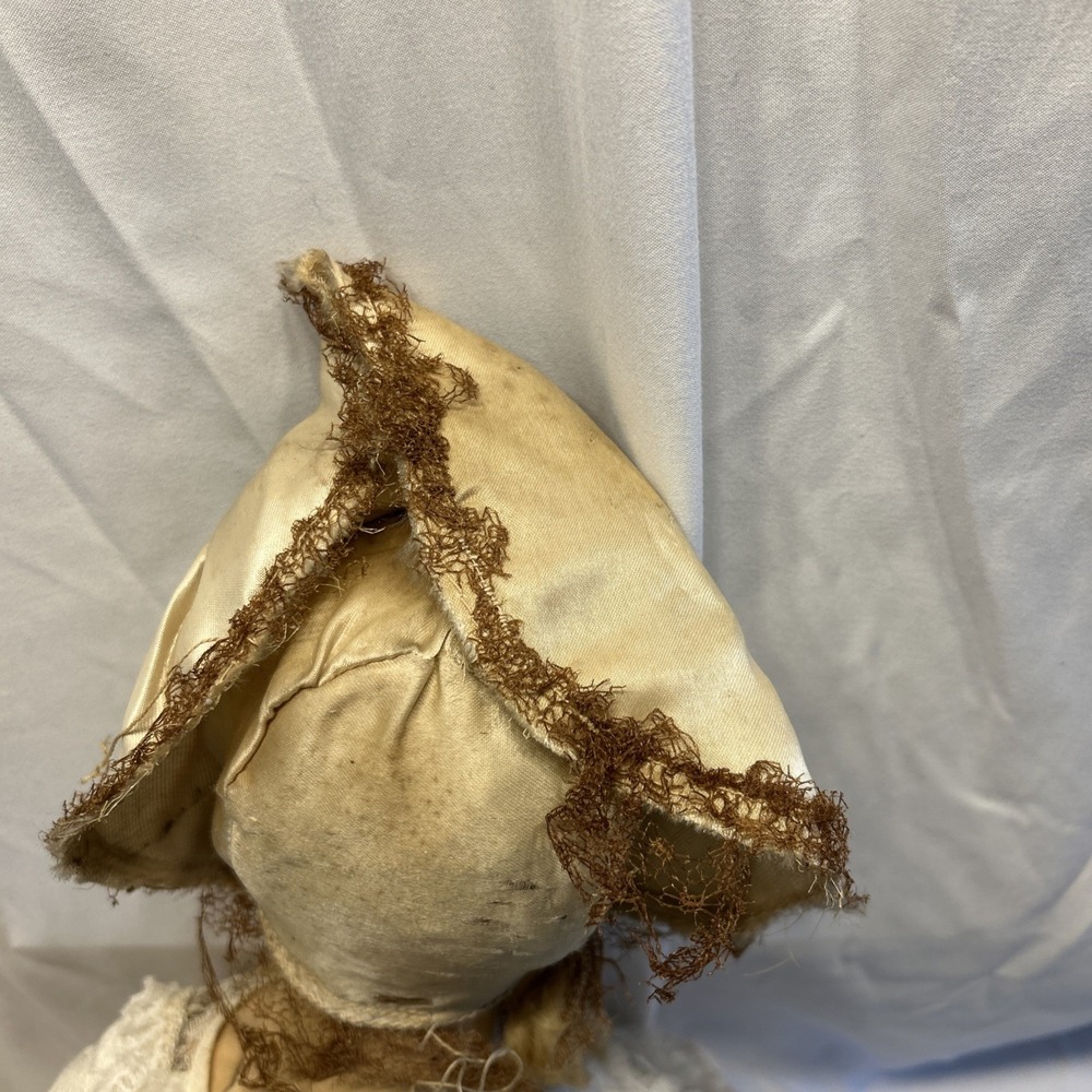 Antique Boudoir Bed Doll 1920- 1930 with Clothes Blue eyes red lips Blonde - Picture 8 of 13